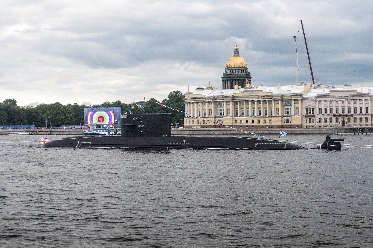 Russia’s New Lada-Class Submarine Fails To Meet Expectations | The ...